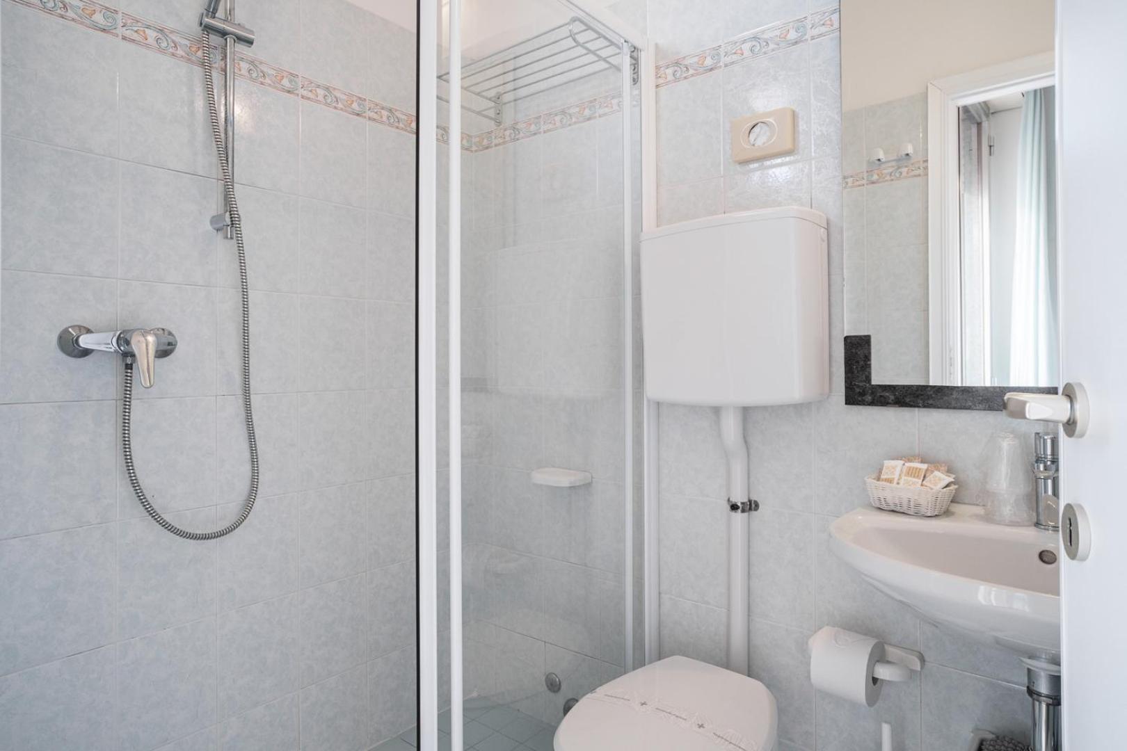 Blu Star Hotel Gabicce Mare Ngoại thất bức ảnh