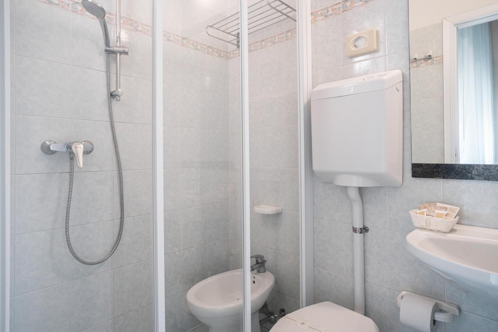 Blu Star Hotel Gabicce Mare Ngoại thất bức ảnh