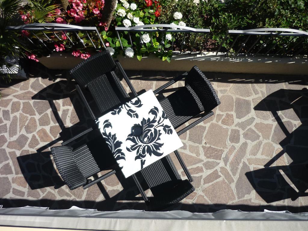 Blu Star Hotel Gabicce Mare Phòng bức ảnh