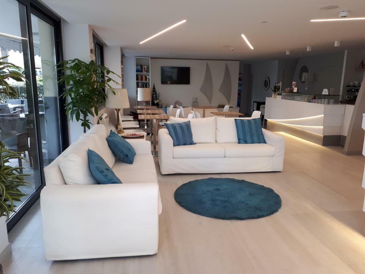 Blu Star Hotel Gabicce Mare Ngoại thất bức ảnh