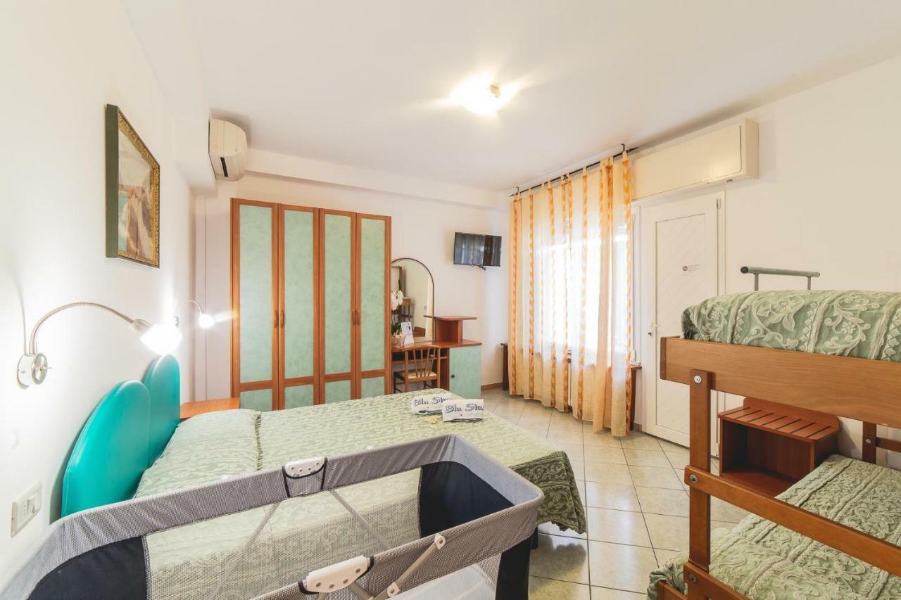 Blu Star Hotel Gabicce Mare Ngoại thất bức ảnh